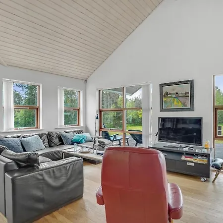 Holiday home Amazing In With Wifi *